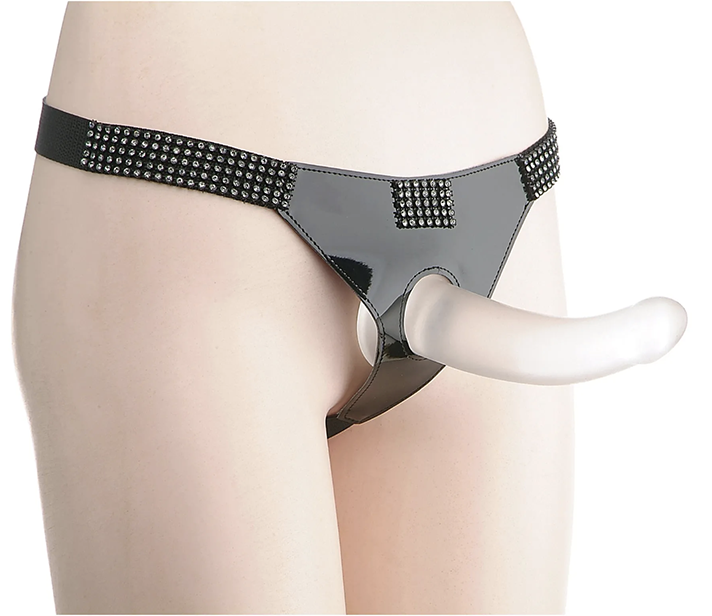 STYLECASTER | A Beginner's Guide to Buying a Strap-On