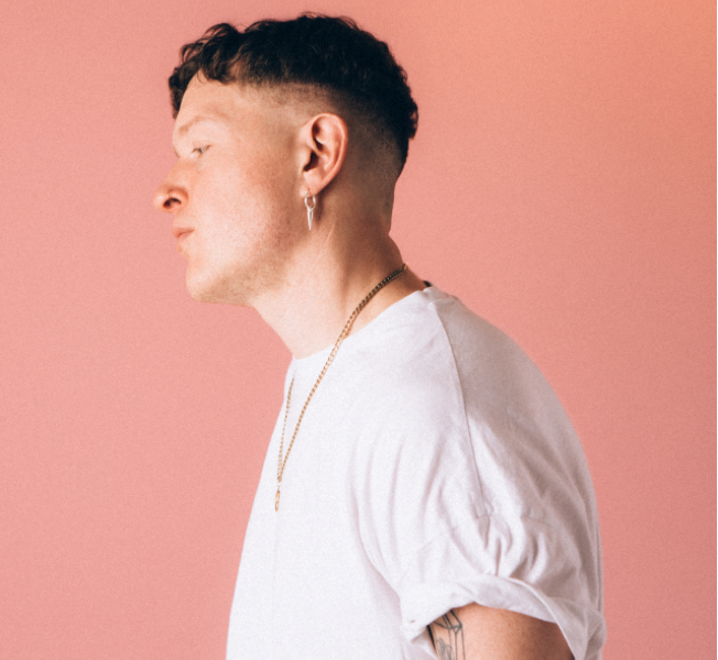 Blakey Shares Powerful New single ‘Hometown Girl’