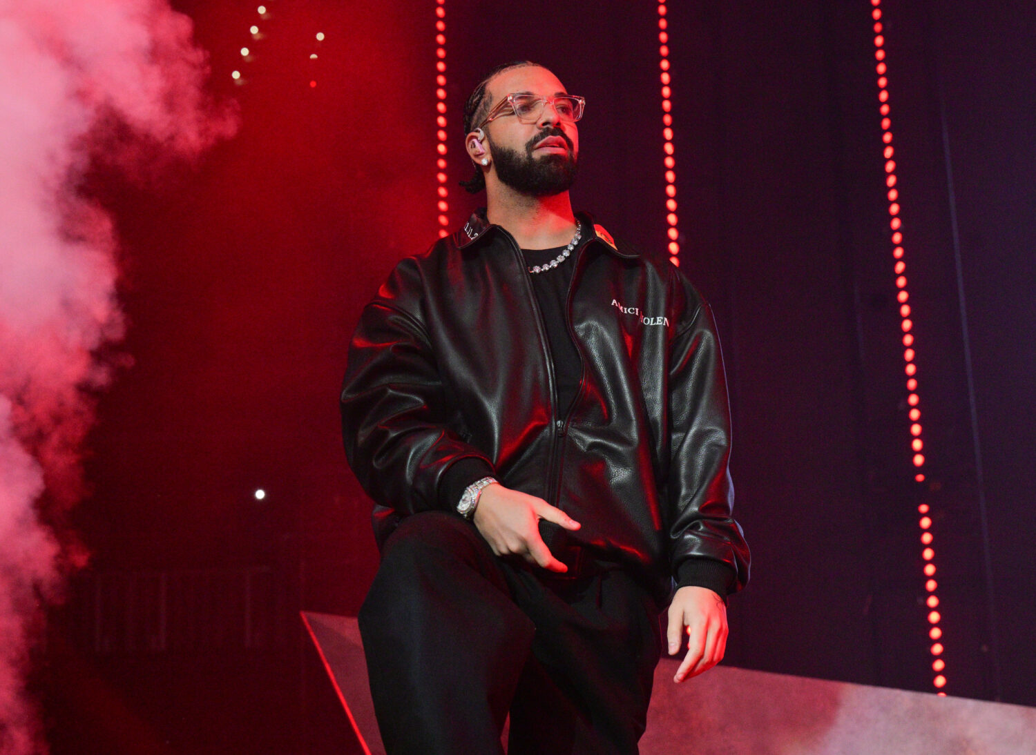 Drake's "For All The Dogs" Gets Favorable Feedback and Entertaining Reactions