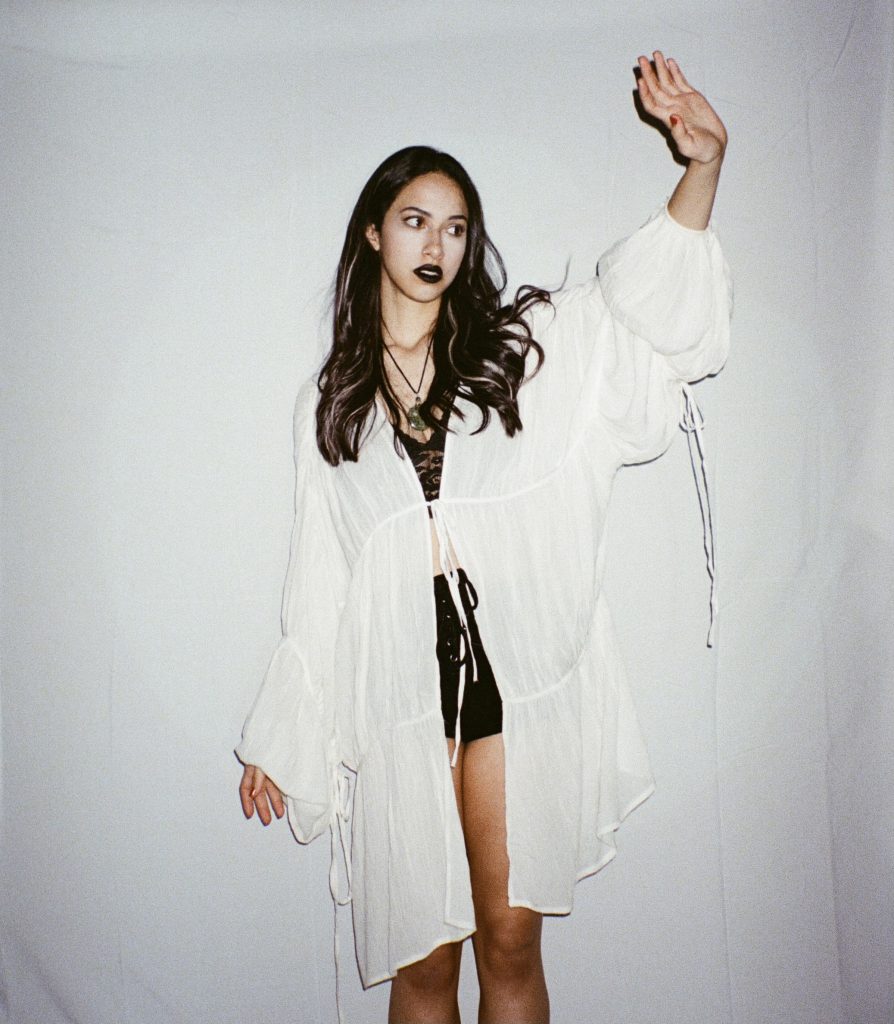 Natalie Claro drops her new single, 